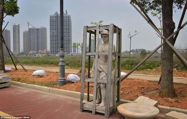 A fost construit pentru bogătaşii lumii, dar acum i se spune "ORAŞUL MORŢILOR". Află aici povestea incredibilă 256813