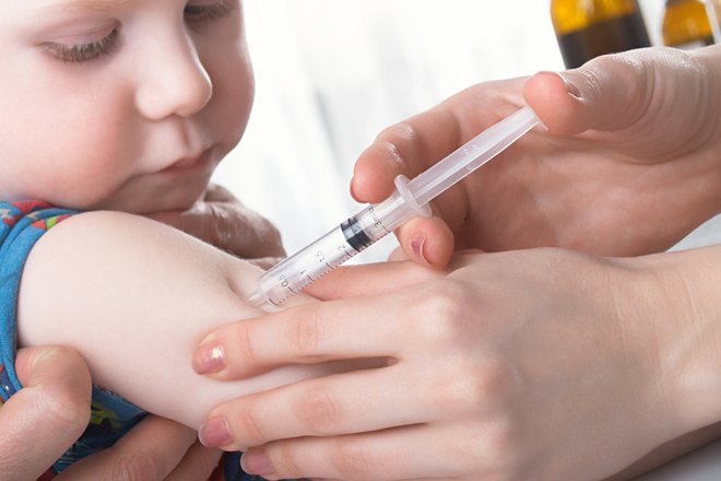 Să ne VACCINĂM sau NU? Iată ce răspunde Organizaţia Mondială a Sănătăţii acuzelor aduse vaccinurilor