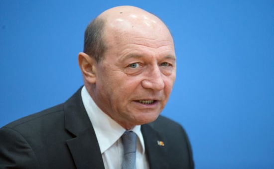 Suspendarea urmăririi penale a lui Băsescu a fost contestată