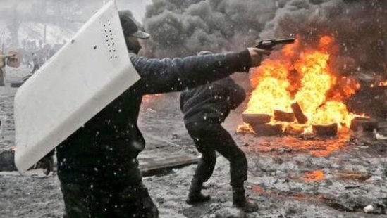 Moscova AVERTIZEAZĂ: Criza ucraineană ameninţă pacea în Europa, în lipsa unui răspuns adecvat