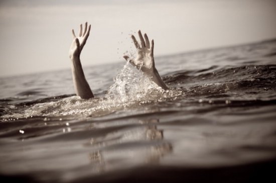 Naufragiu în Marea Egee: doi morţi şi zeci de persoane date dispărute