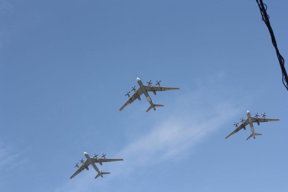 Ruşii şi-au trimis avioanele în AMERICA. &quot;Mai multe avioane ruseşti survolează SUA!&quot;