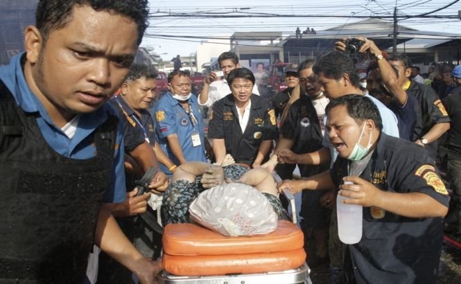 Thailanda. 9 persoane au fost rănite după explozia a două bombe într-o staţiune turistică