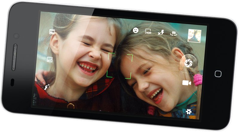 (P) ONYX, noul smartphone Dual SIM EVOLIO, adresează tinerii şi pe cei care vor o experiență multimedia completă