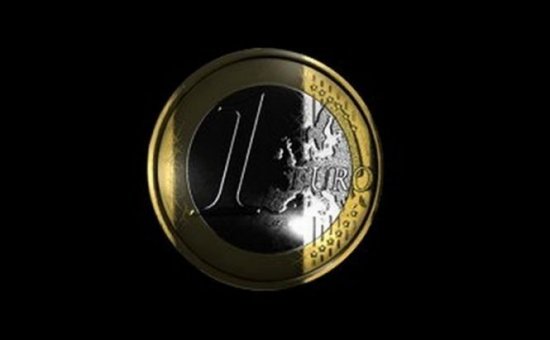 Euro a ajuns la cel mai mic nivel din acest an în raport cu leul românesc. Vezi cursul BNR
