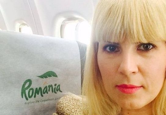 Elena Udrea continuă promovarea frunzei din turism, cu &quot;selfie-uri&quot;