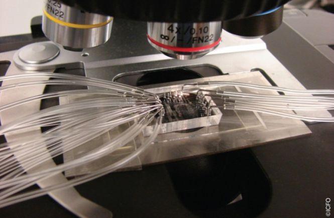 Dispozitivul care ar putea revoluţiona medicina. Detectează cancerul în stadiu incipient 260180