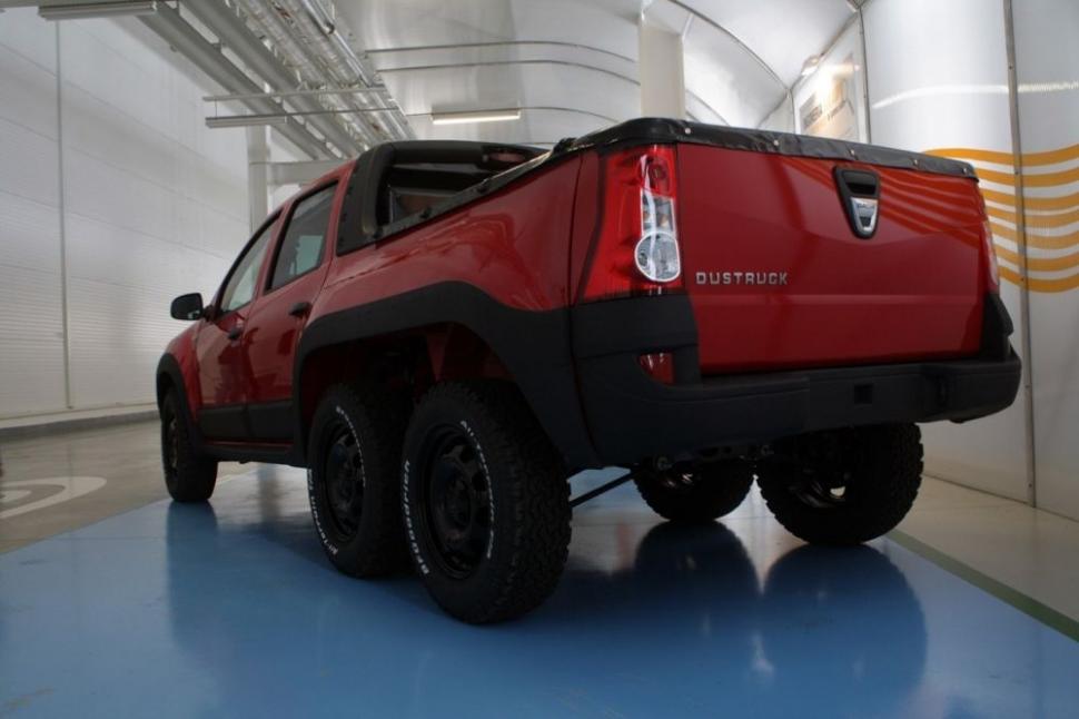 Dacia a scos prima maşină 6x6. Vezi aici CUM ARATĂ 260652