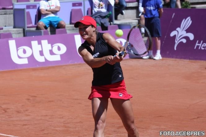 Monica Niculescu s-a calificat în turul doi la Roland Garros