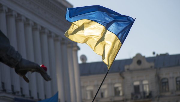 Zi CRUCIALĂ pentru Ucraina. Milioane de alegători speră să îşi salveze ţara de la un nou RĂZBOI