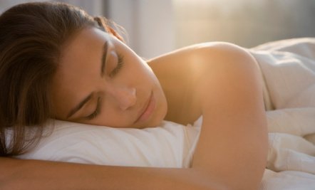 De ce si cum te ajuta sa slabesti un somn bun