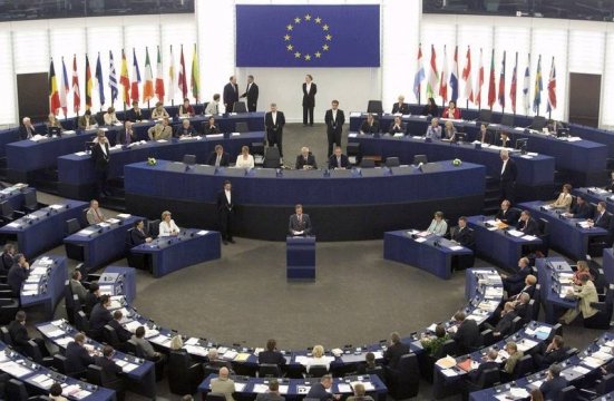 Partidul Popular European conduce cu 28,10% în scrutinul pentru Parlamentul European