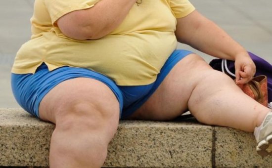 Săraci, dar graşi. Obezitatea a explodat din cauza crizei financiare