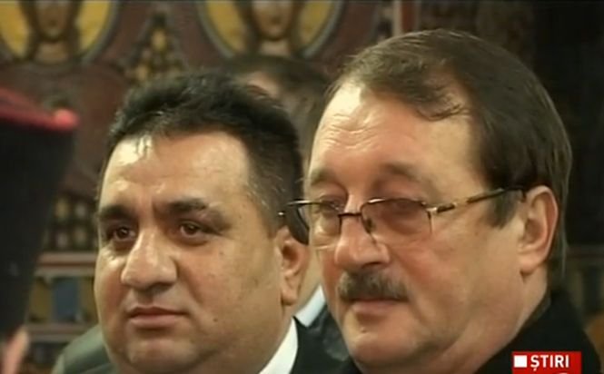 Procurorul care a respins prima plângere de şantaj a lui Mircea Băsescu îl anchetează pe bărbatul care l-a scuipat pe Traian Băsescu