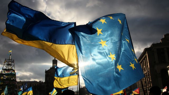 Cum ar putea salva Uniunea Europeană Ucraina. Explicaţiile lui George Soros