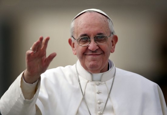 Papa Francisc denunţă formele moderne de sclavie. &quot;Romii sunt printre cele mai vulnerabile categorii&quot;