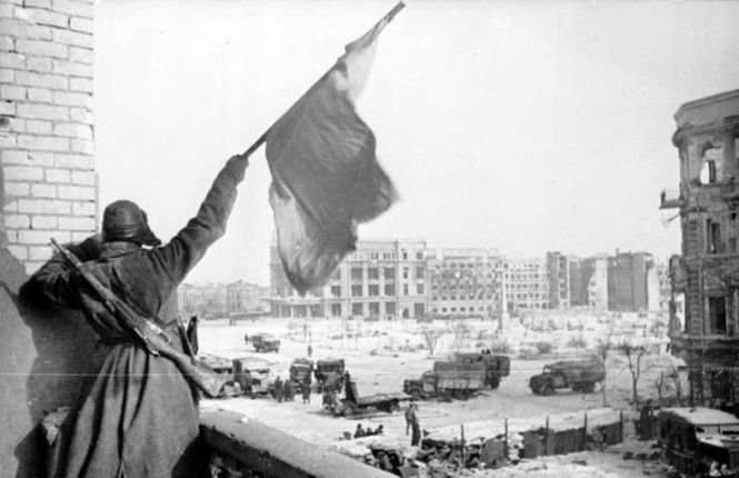 Rogozin vrea ca oraşul Volgograd să revină la numele de Stalingrad