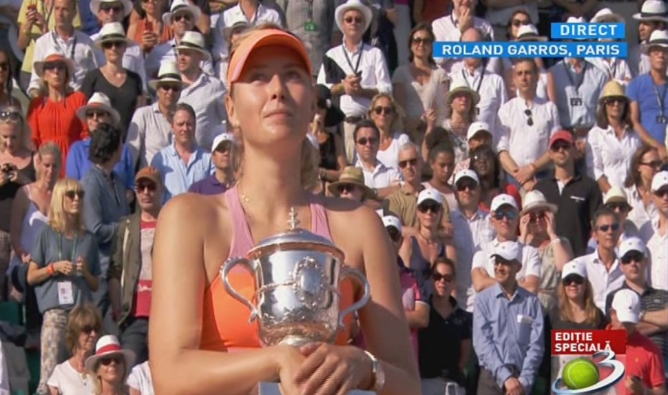Simona Halep, învinsă cu greu în finala Roland Garros, Maria Sharapova a câștigat titlul în trei seturi