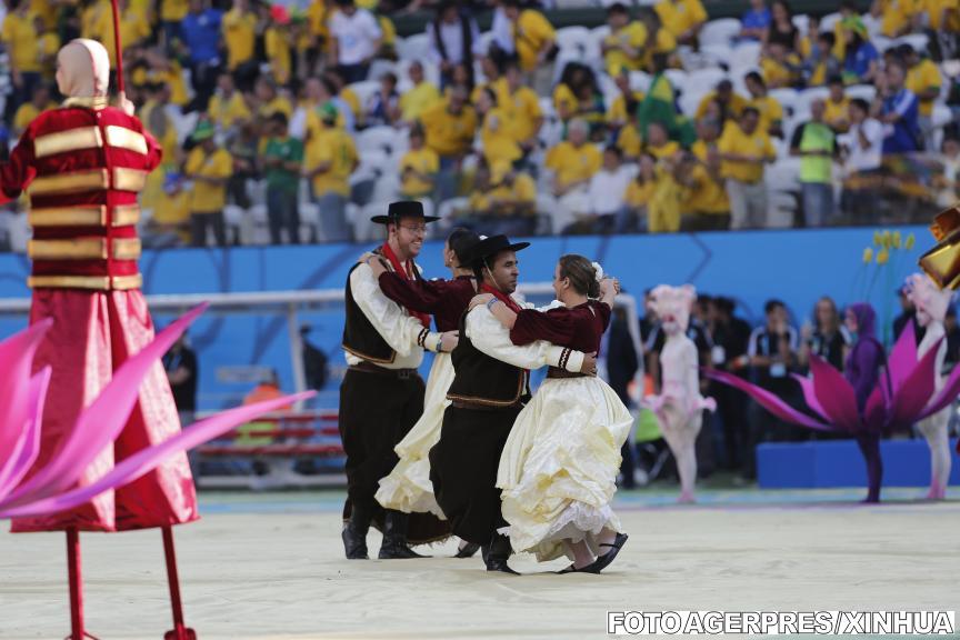 Cupa Mondială a debutat cu incidente pe străzile din Sao Paulo şi cu o ceremonie de deschidere de 25 de minute 263494