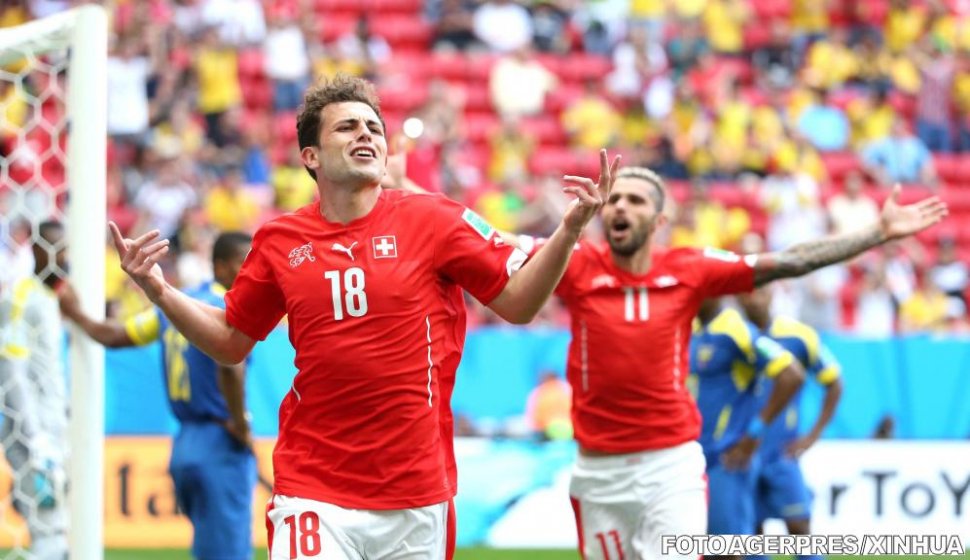 Elveţia câştigă dramatic meciul cu Ecuador, scor 2-1