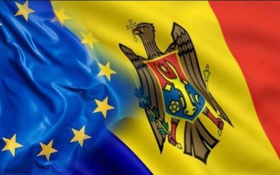 François Hollande:  Republica Moldova beneficiază de &quot;susţinerea totată a Franţei&quot; la semnarea Acordului de Asociere cu UE