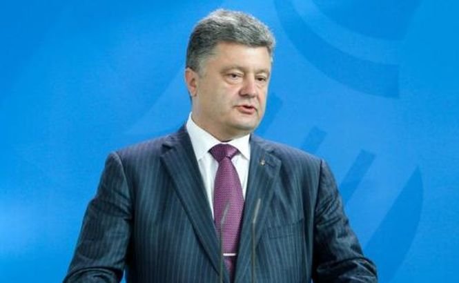 Preşedintele Poroşenko ordonă armatei ucrainene să preia controlul total asupra frontierei cu Rusia