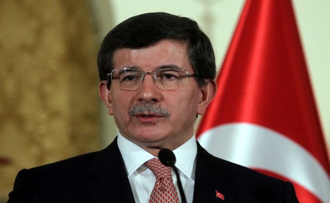 Turcia a evacuat consulatul din Irak şi şi-a transferat diplomaţii în Kuweit