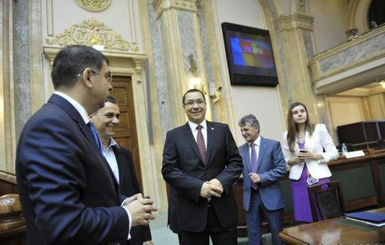 Ponta during the Senate celebration meeting: Former presidents of Romania should be senators by law