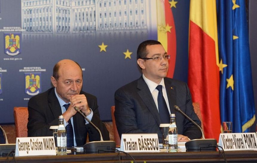 Băsescu refuză să îl mandateze pe Ponta la Consiliul European. &quot;Am un motiv sentimental să particip la Consiliu&quot;