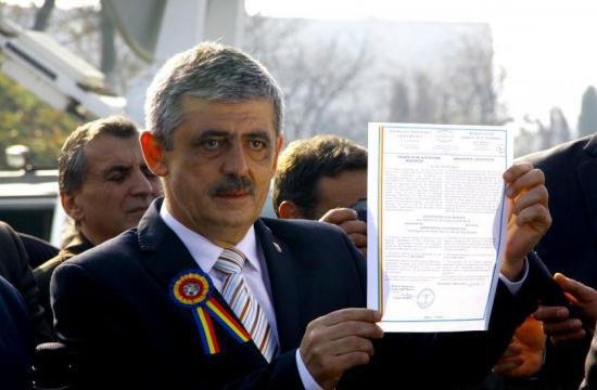 Horea Uioreanu, preşedintele suspendat al Consiliului Judeţean Cluj, rămâne în arest 