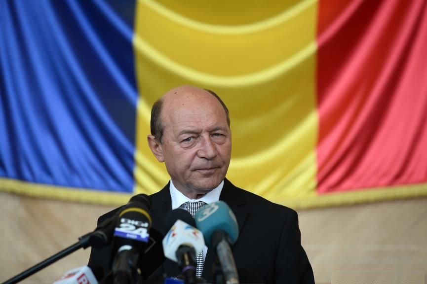 Preşedintele Traian Băsescu, la Curtea de Apel pentru afirmaţia: &quot;Romii trăiesc din ce fură&quot;