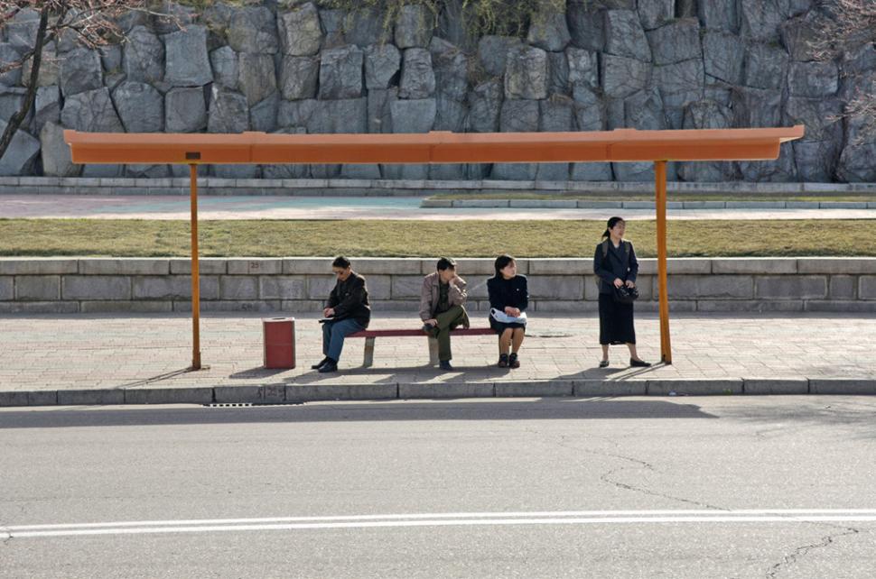 Două ţări vecine, despărţite de dorinţa nebună de putere a unui dictator. Cât de diferită este viaţa în cele două Corei 265660