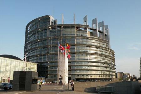 Eurodeputații decid în această săptămână cine va deține principalele funcții în PE