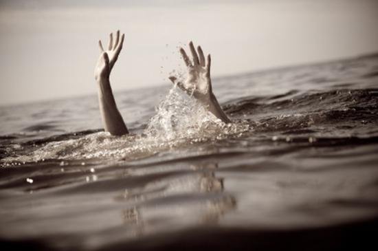 Doi copii din Călăraşi au dispărut în timp ce se scăldau în râul Argeş