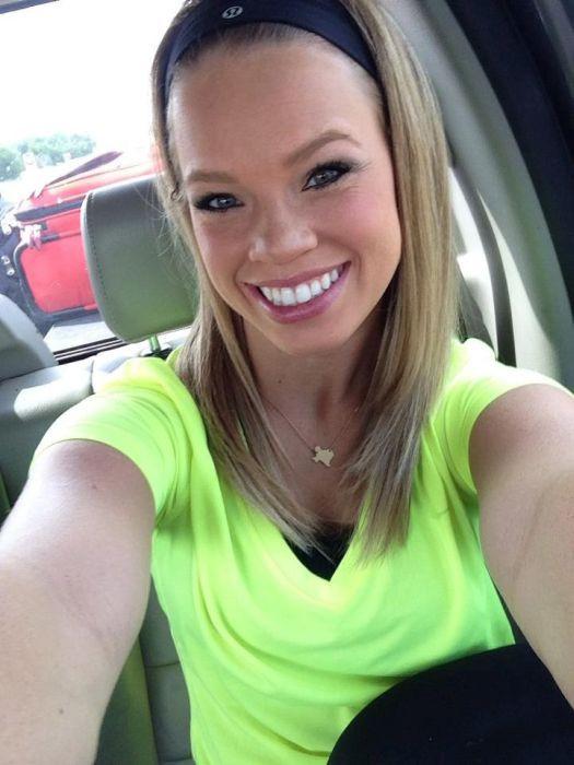 Nu ţi-ai fi imaginat vreodată că această tânără este în stare de aşa ceva. "E una din cele mai căutate persoane după ce a postat asta pe Facebook" 266466