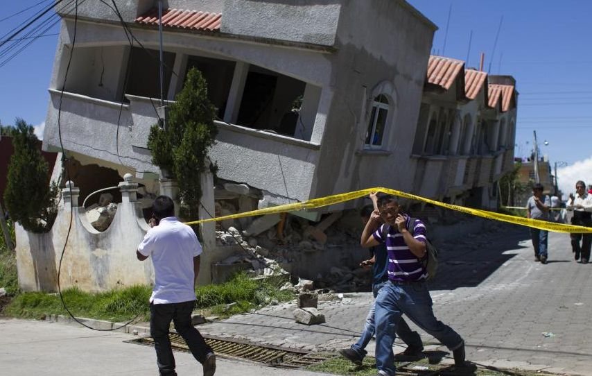 Cel puţin doi morţi şi zeci de răniţi, în urma cutremurului din Mexic