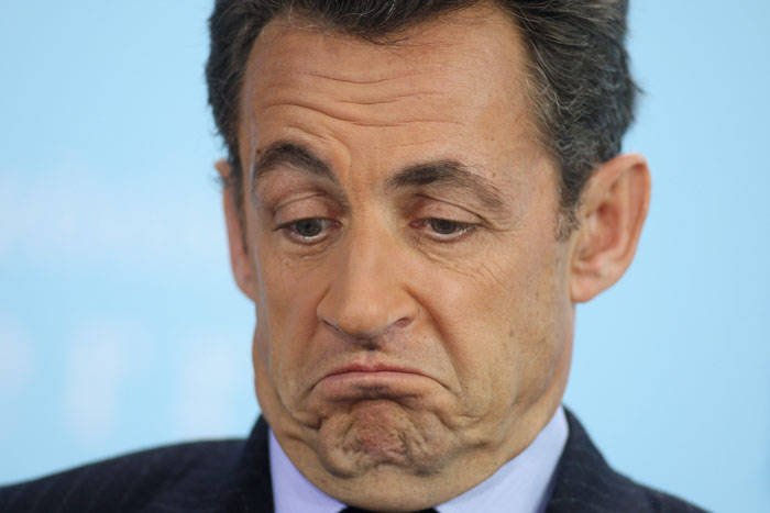 ''Le Monde'' publică fragmente din interceptările telefonice care-l incriminează pe Sarkozy 