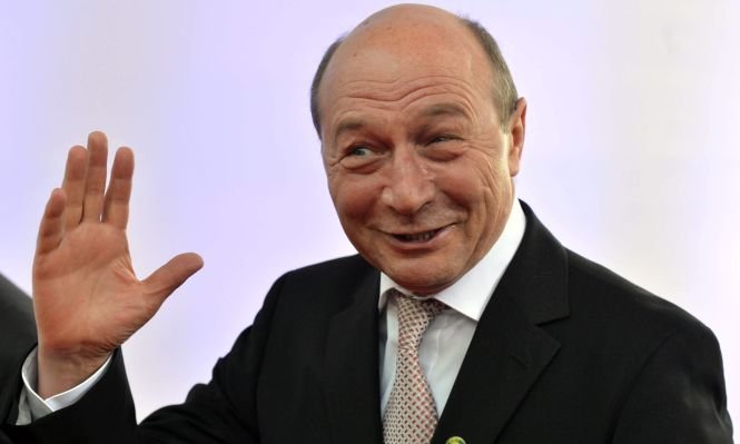 Băsescu s-a &quot;rătăcit&quot; în Europa. Gafa comisă de preşedinte la plecarea spre Bruxelles