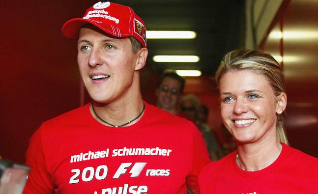 Soţia lui Michael Schumacher, scrisoare în care vorbeşte şi de starea de sănătate a fostului pilot
