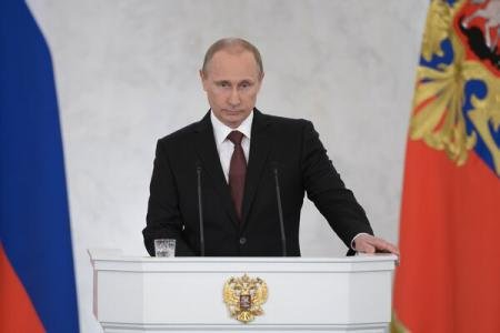 Vladimir Putin a promulgat legea care obligă website-urile străine să stocheze datele personale în Rusia