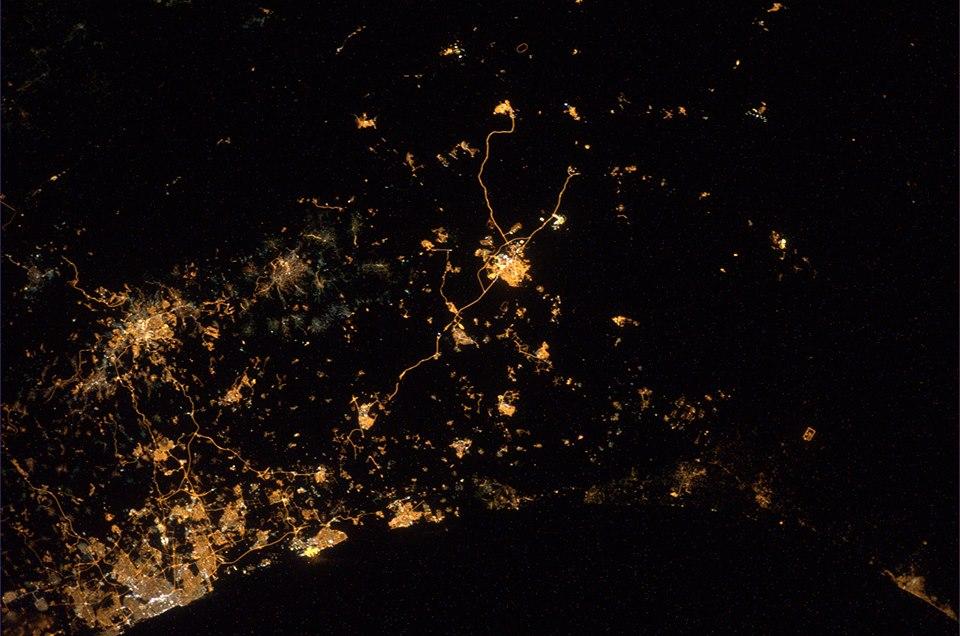 Cum se vede din spaţiu conflictul armat din Fâşia Gaza. Astronaut: "Cea mai tristă fotografie" 269053