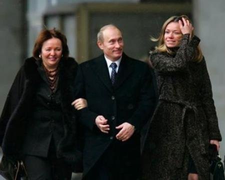 Fiica lui Vladimir Putin a plecat din Olanda, după ce un primar olandez i-a cerut să părăsească ţara