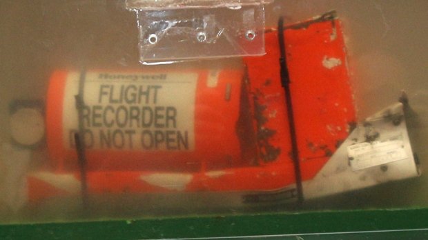 Cutiile negre confirmă: Prăbuşirea avionului malaysian, provocată de o depresurizare cauzată de explozia unei rachete