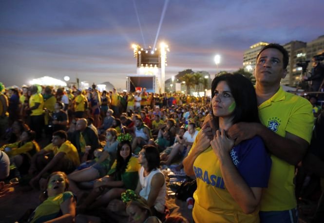 Turiştii străini prezenţi la Cupa Mondială au cheltuit o sumă record pentru Brazilia