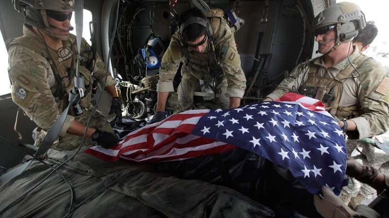 Un general american a fost ucis şi alţi 15 militari răniţi, în atacul comis de un ofiţer afgan! Pentagonul a confirmat