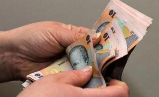 Ministerul Finanţelor Publice: Câştigul salarial mediu brut va creşte cu 5,2%
