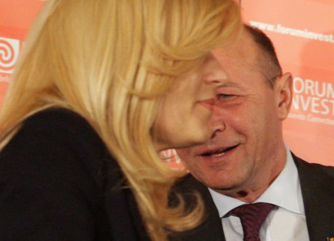 PMP-ul lui Udrea îi cere lui Băsescu să desemneze el candidatul la prezidenţiale