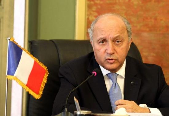 Franţa va livra arme &quot;sofisticate&quot; kurzilor din Irak, anunţă Fabius
