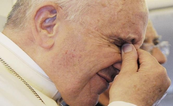 DOLIU în familia Papei Francisc! Rude apropiate ale pontifului au pierit într-un accident rutier grav