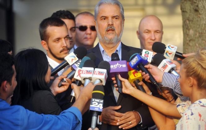 Adrian Năstase a fost ELIBERAT. Declaraţiile fostului premier, după 604 zile de închisoare